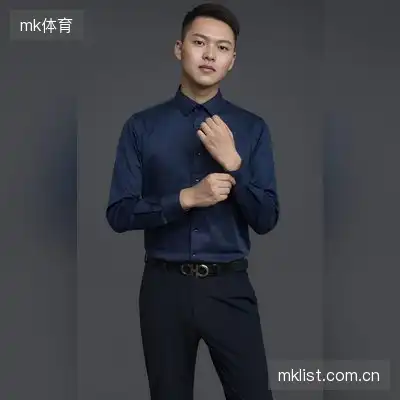王霞